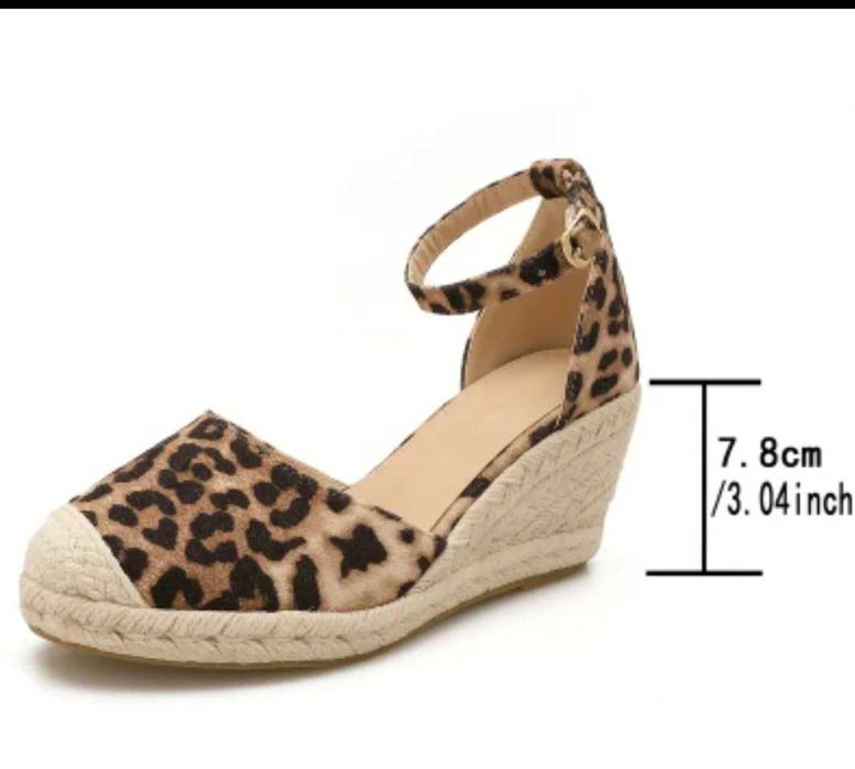 Нови дамски сандали в леопардов принт и бели летни обувки с дантела.