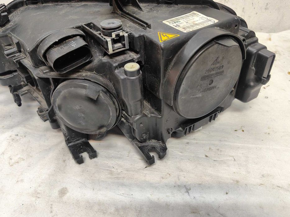 Оригинален фар Ауди А4 Б8  Audi A4 B8 Face Led Bixenon