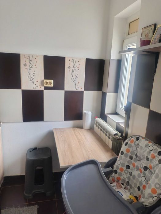 Închiriez garsonieră !