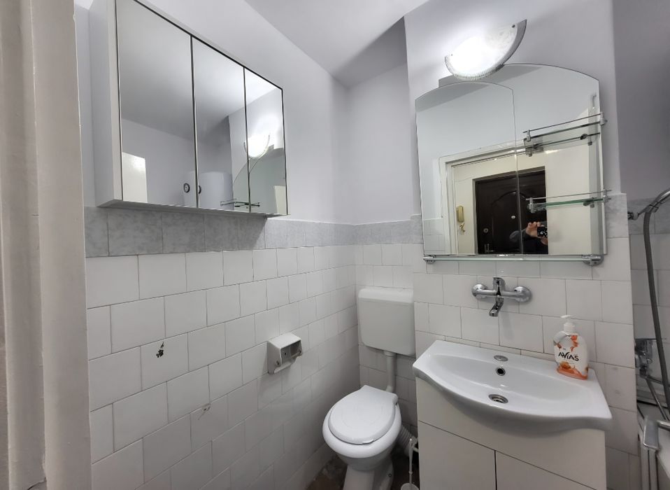 De vânzare garsonieră