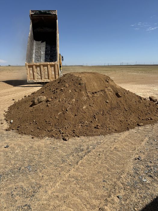 Услуги погрузчика 2 куб и самосвал Shacman