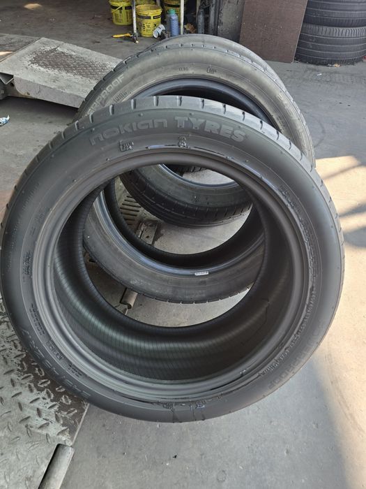 Anvelope vara 245 45 17