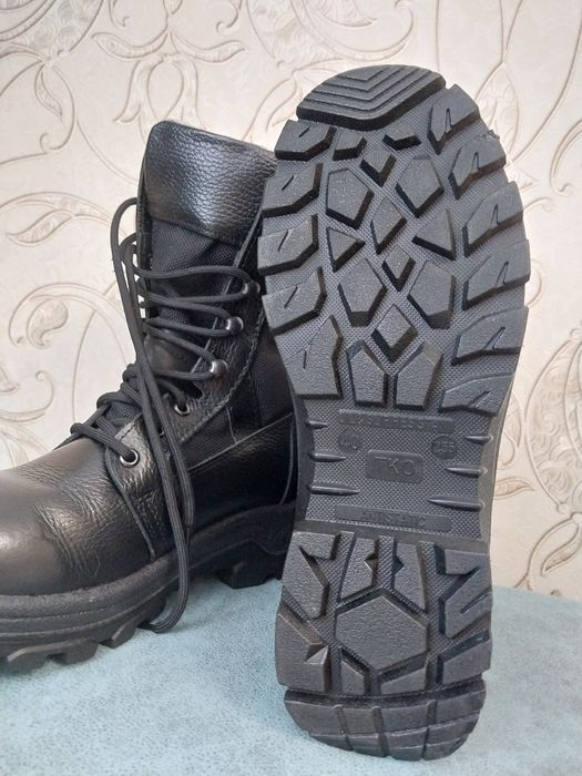 Борцы чёрного цвета, 40-41р