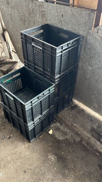 Ящики пластиковые / тара