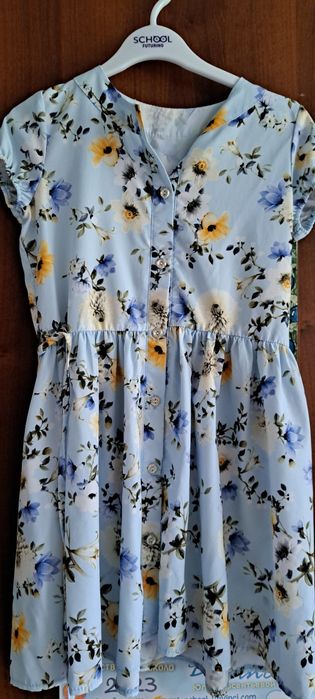 Продам детские платья