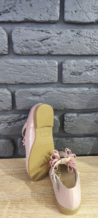 Туфельки для девочки