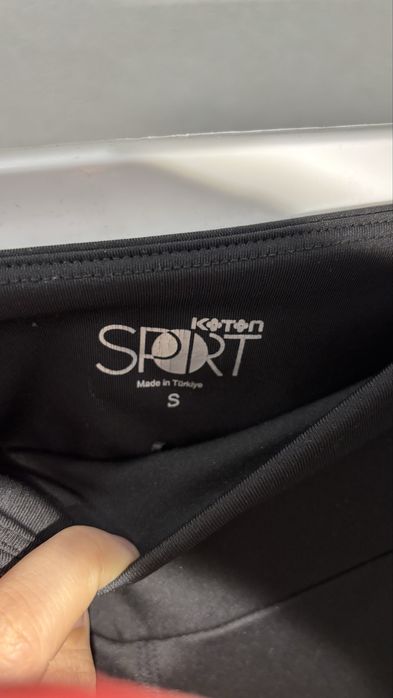 Одежда S  размер отдам в дар