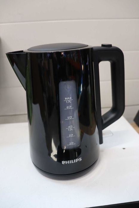 Електрическа кана Philips 1.7L (HD9318/00) Черна