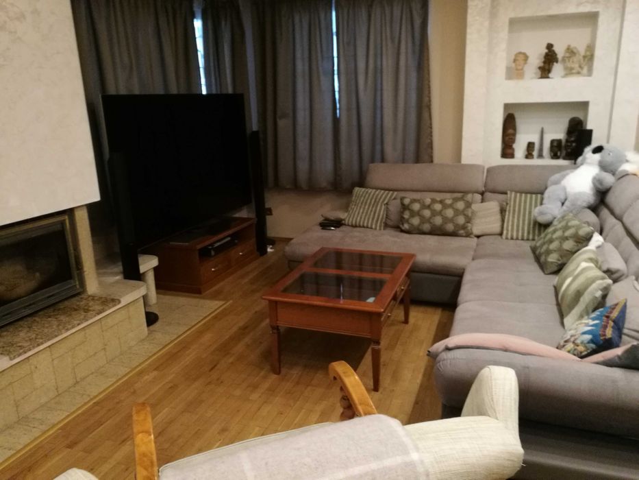 Продава се Четиристаен апартамент в София, Витоша - 170 кв.м за 2236 €/кв.м - Снимка #2