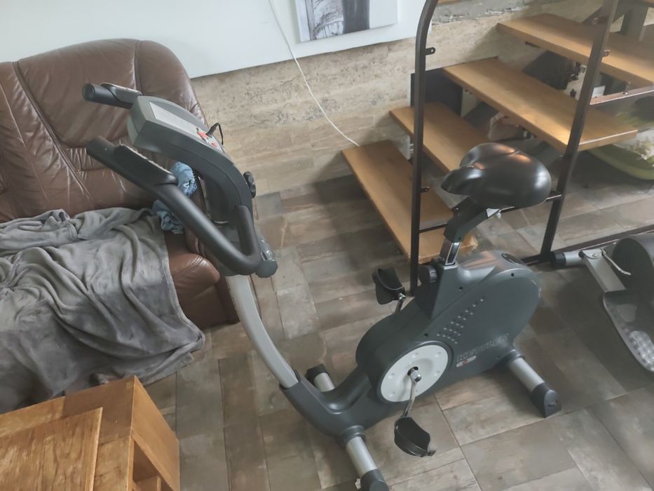 Bicicleta statica de cardio KETTLER