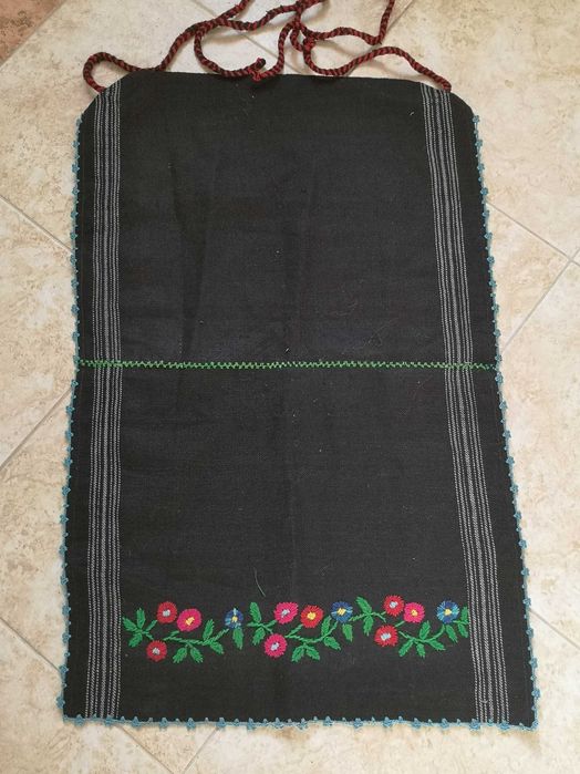 Шест Автентични Старинни Престилки от Народна Носия Началото на 20 в.