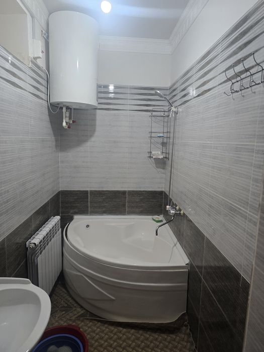 Ховли жой ижарага берилади 2-каватли Уршанч Стадион ёнида