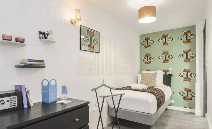 Дава се под наем Тристаен апартамент в Пловдив, Център - 75 кв.м за 239.7 € - Снимка #1