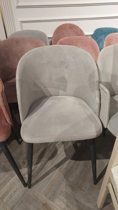 Продам Стулья  в отличном состоянии