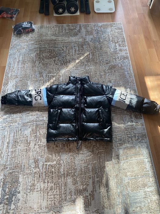 Trapstar зимно яке – черно