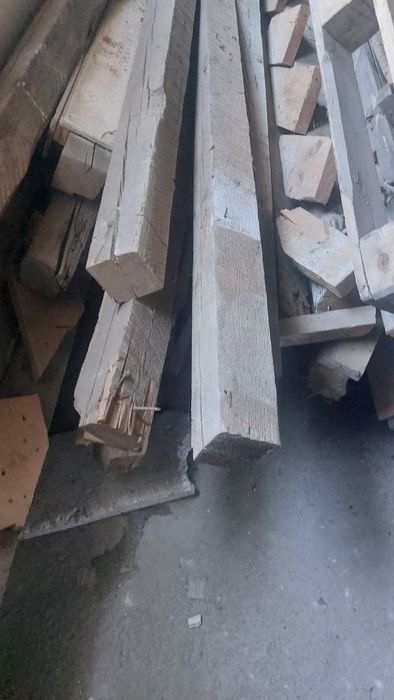 доски, б у.много