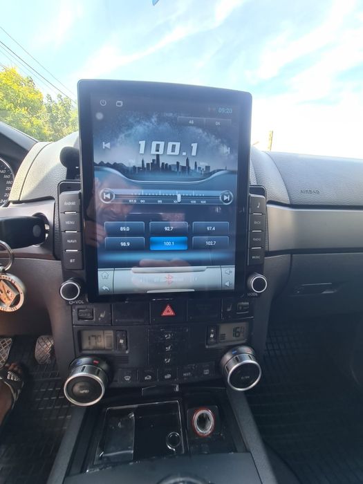 VOLKSWAGEN Touareg 2004
