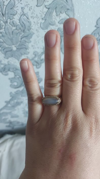 Золотое кольцо с бриллиантами