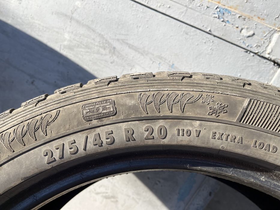 2 бр. зимни гуми 275/45/20 General DOT 2418 5,5 mm
