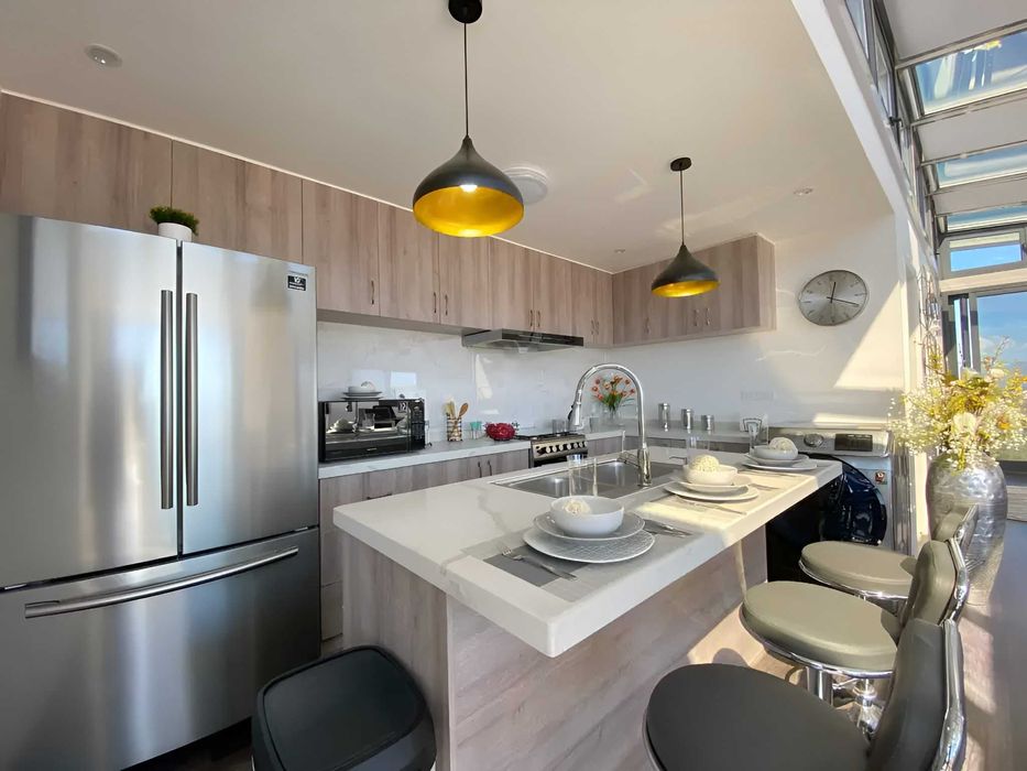 Продава се Къща в София, Младост 4 - 74 кв.м за 595 €/кв.м - Снимка #11