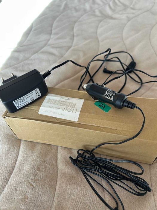 Philips Портативен DVD плейър PET721D