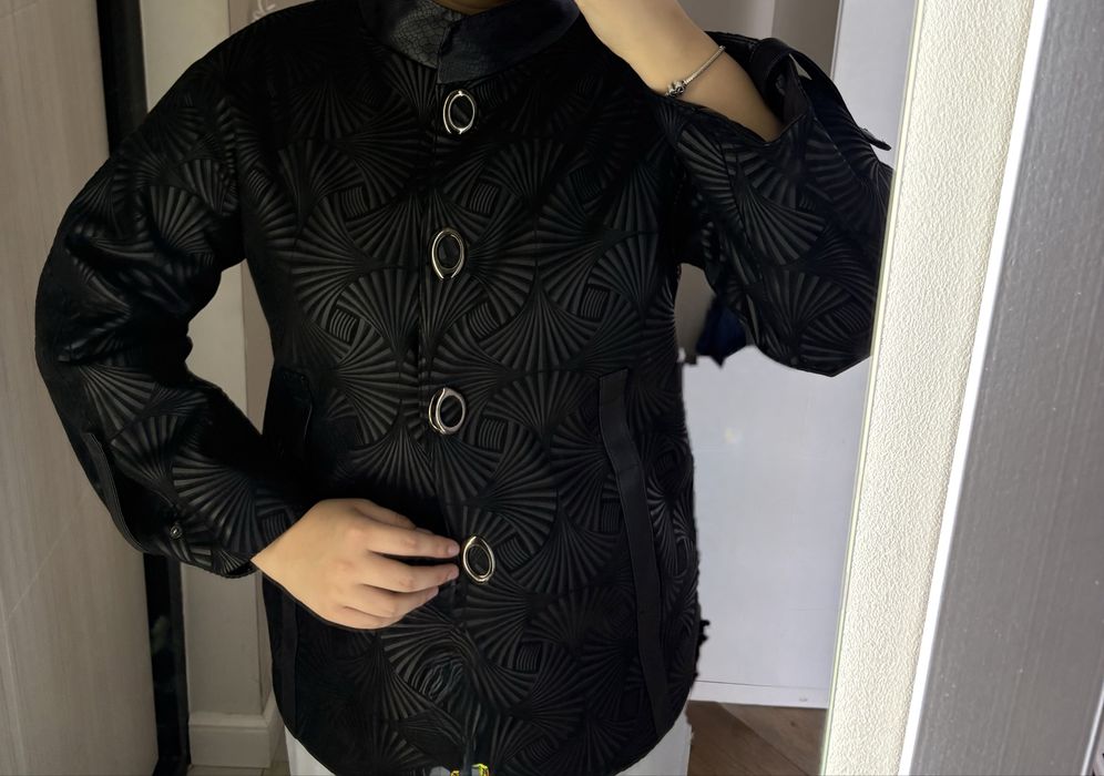 Продается демисезонная куртка