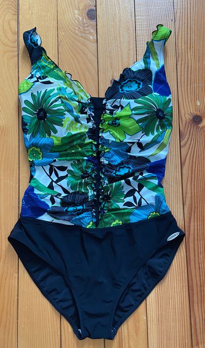 Разпродажба бански по 10лв.