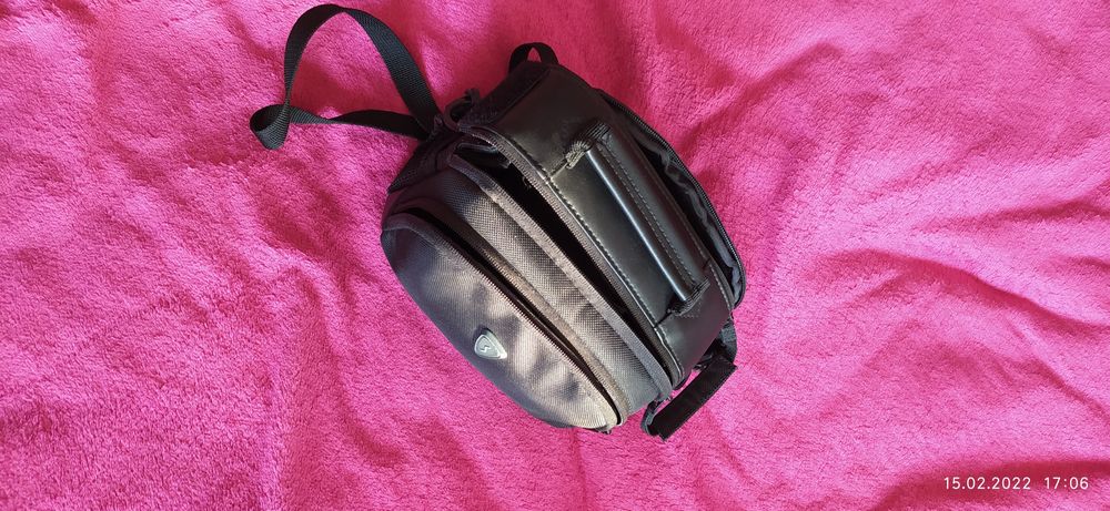 Фотокамера SONY DSC F717