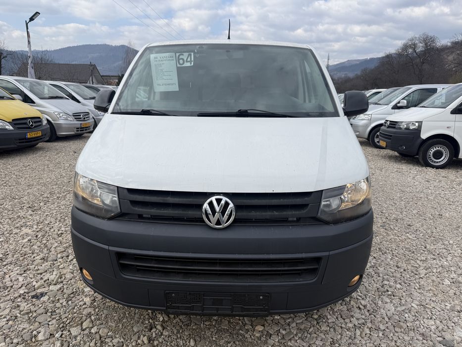 Vw transporter T5 2011 9 locuri