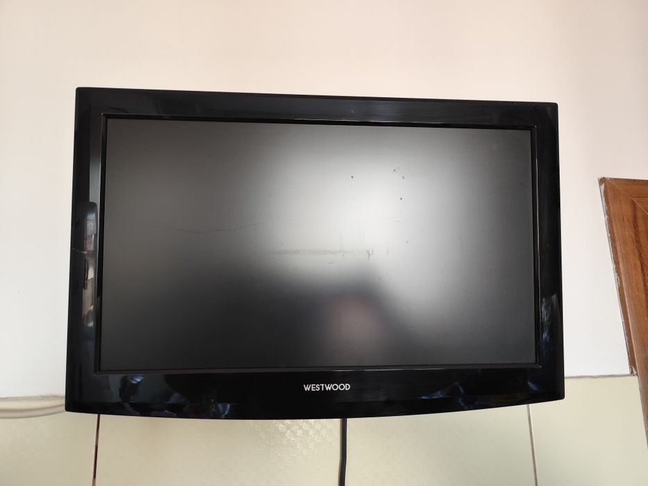 Televizor Westwood  bucătărie + suport perete