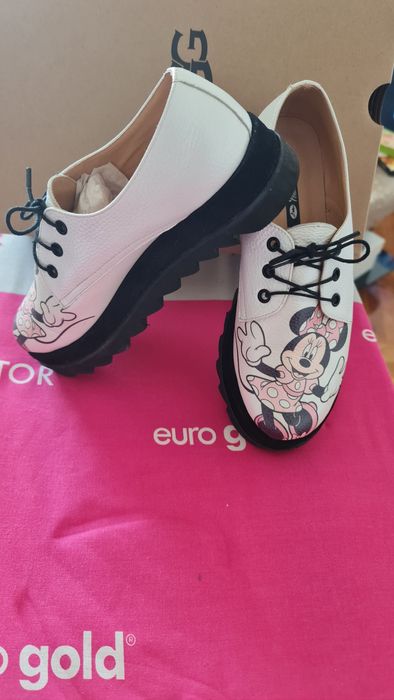 Pantofi piele naturala deosebiti