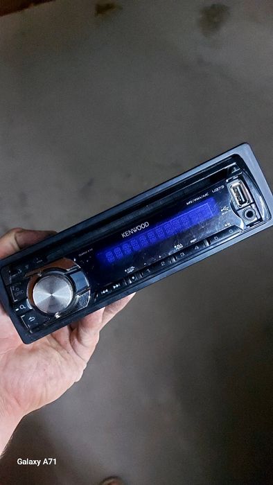 Kenwood U373 magnitafon sotiladi