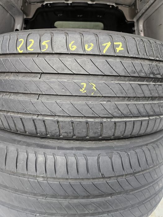 Гуми 225/60/17  2броя