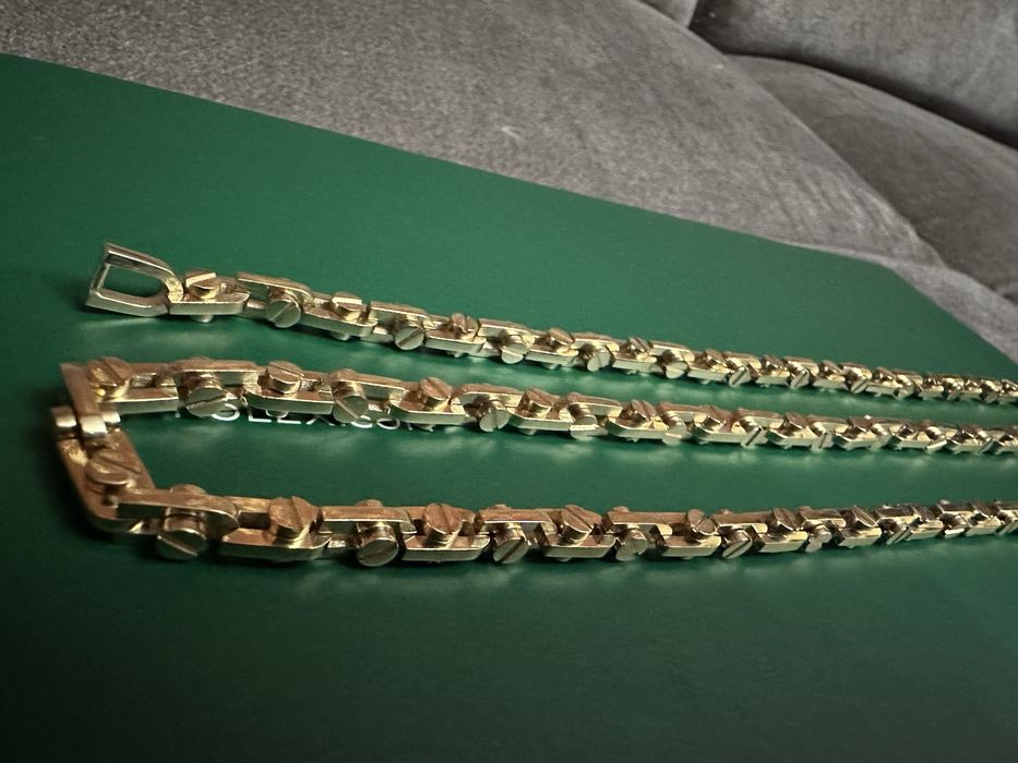 Золотая цепь 585* продам