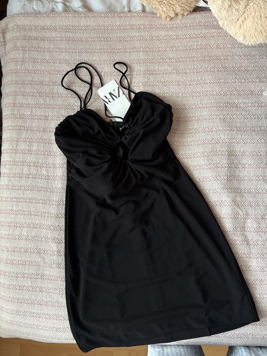 ZARA LeGer TopShop рокля с гол гръб изрязана  черна