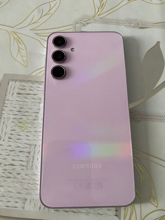 Самсунг      A55