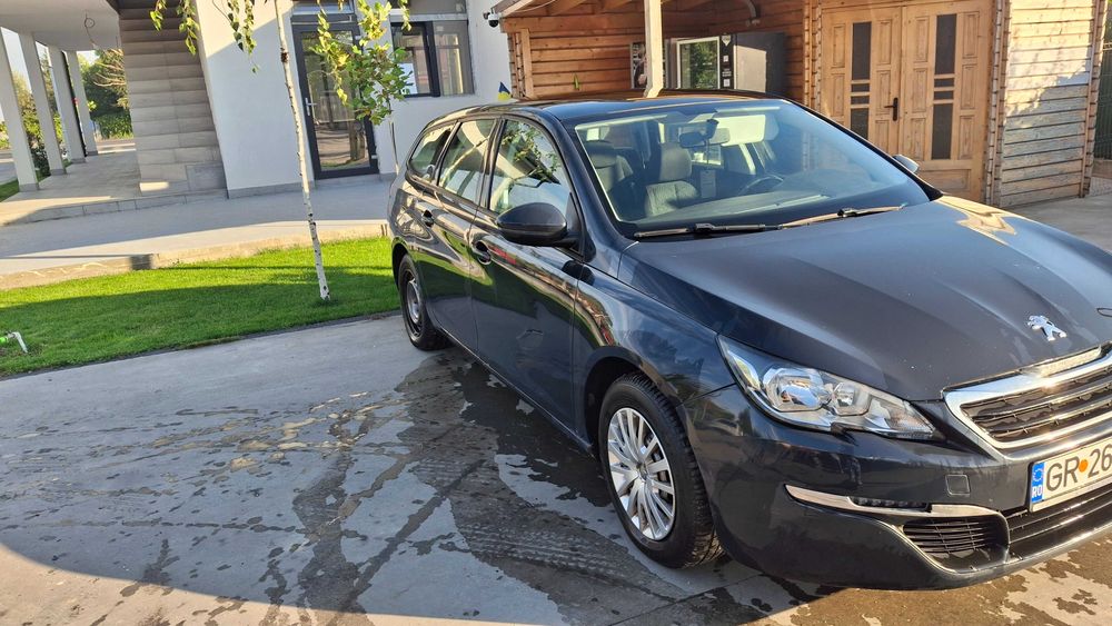 Peugeot 308 2016