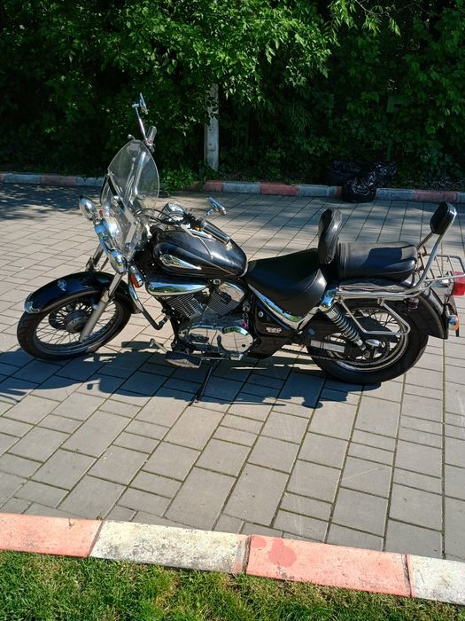 Suzuki intruder 250 VL