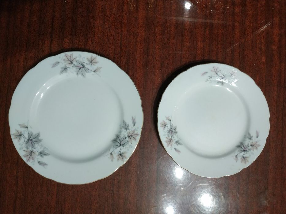 Тарелки японские,советских времен,в хорошем состоянии всего 25 шт