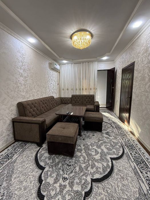 Продаётся Чиланзар 9кв 1/1/4 балкон 1,5 *6 жахон тиллари