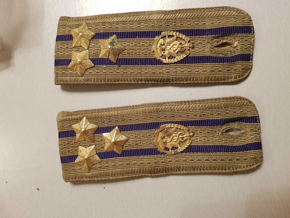 Cascheta Ofiter Superior Romania RSR Epoleti Colonel Efecte Militare