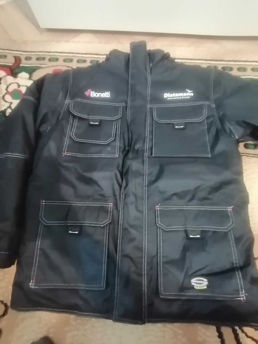 Geaca/Vesta proterctie adusa din Libia