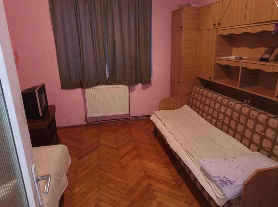 Apartament central de închiriat !!!