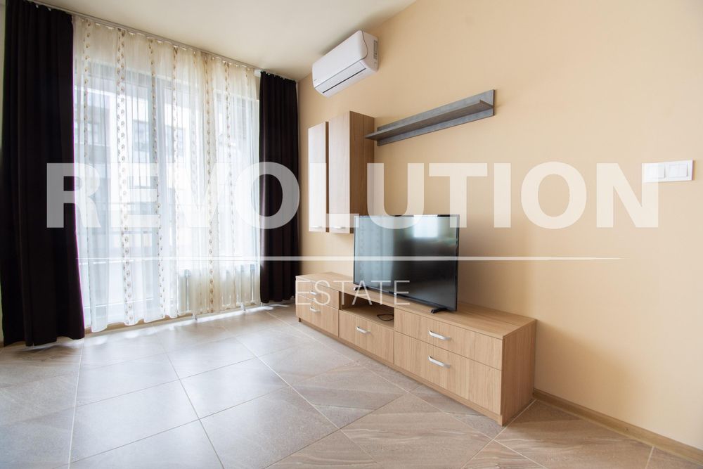 Дава се под наем Тристаен апартамент в София, Витоша - 80 кв.м за 900 € - Снимка #5