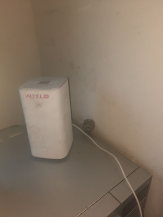 Продам роутер алтел 5 дж