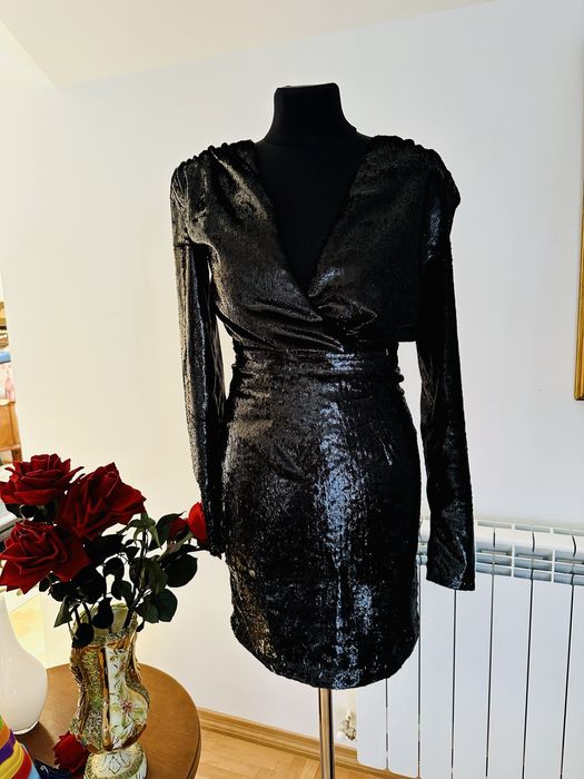 Rochita eleganta Guess superba