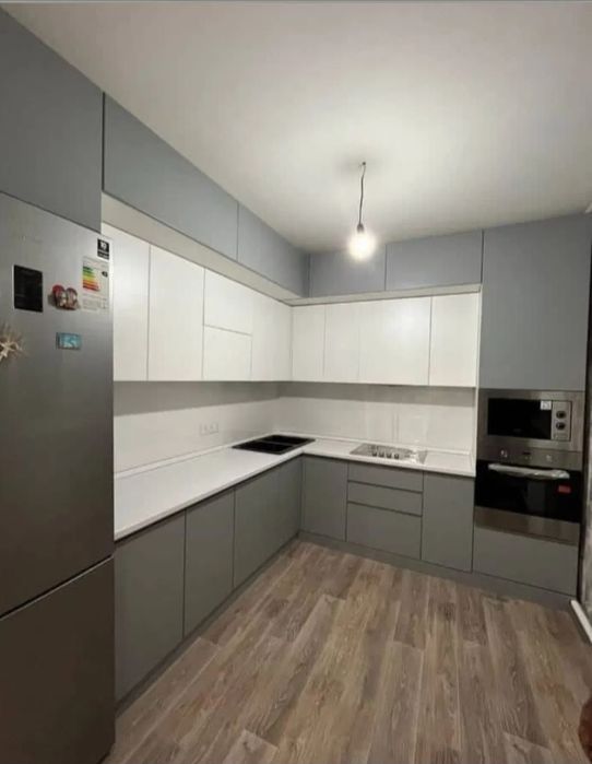 Кухни на заказ , мебель на заказ любой сложности .