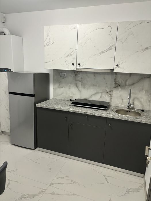 Garsonieră de inchiriat sector 5 cu parcare in curte