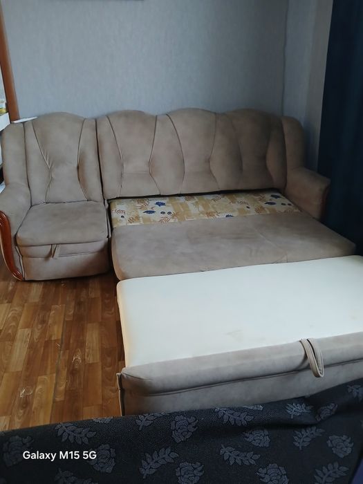 Продаётся диван хорошим состояние