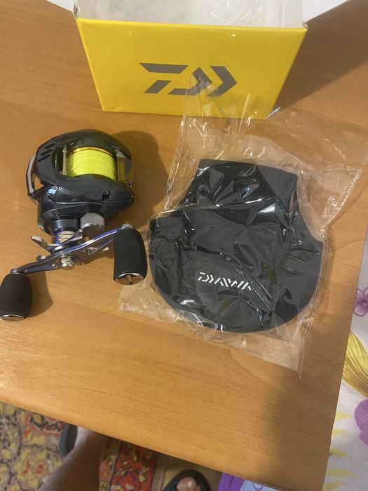 Spining Daiwa 18 + 1